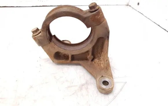 Volvo S60 Driveshaft support bearing bracket 9143485