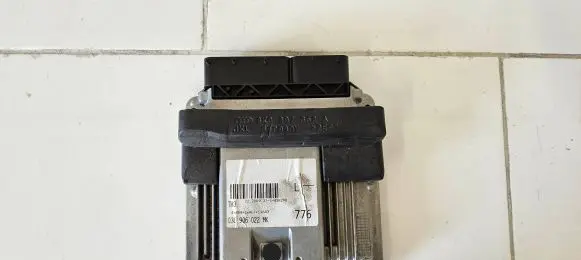 Audi A4 S4 B8 8K Engine control unit/module 03L906022MK 444041X457 20093714182