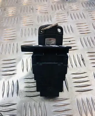 BMW 1 E81 E87 Ignition lock 6954718