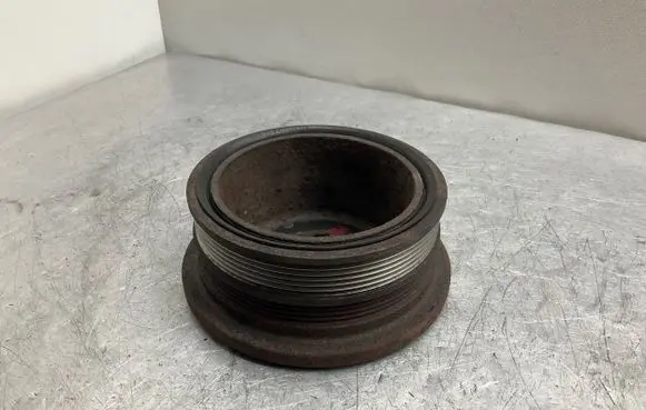 BMW 5 E60 E61 Crankshaft pulley 1439683