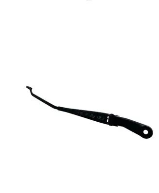 Front wiper blade arm