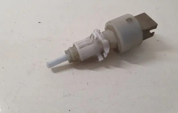 Clutch pedal sensor