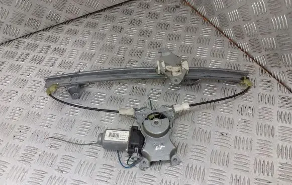 Nissan Primera Front door electric window regulator 400601
