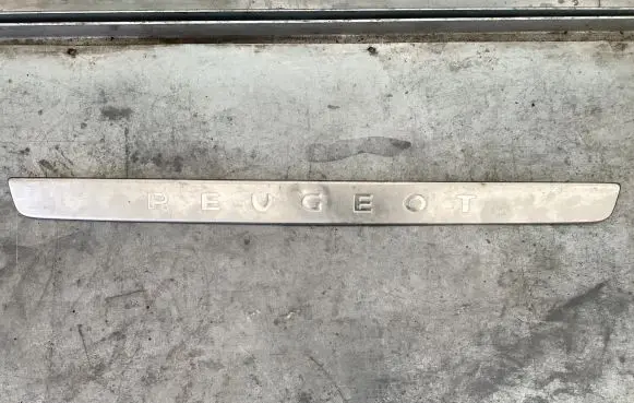 Peugeot 407 Front sill trim cover 9655486880