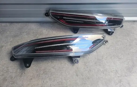 Maserati MC20 Rear/tail lights set 
