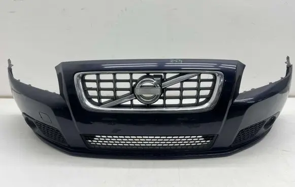 Volvo V70 Front bumper MMAUTKO21818