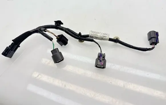Nissan Juke II F16 Fuel injector wires 240A89118R