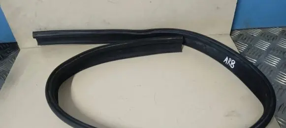 BMW 4 F32 F33 Engine compartment rubber 7239145