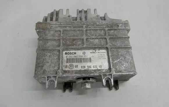 Volkswagen Golf III Engine control unit/module ECU 030906026AB