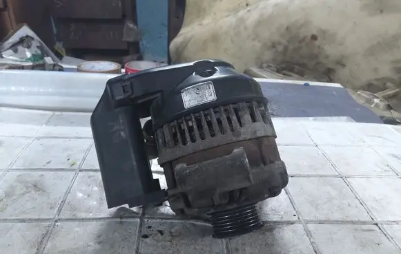 Mazda 6 Generator/alternator A2TJ0391A