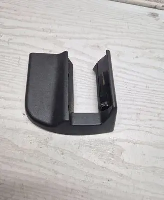 Volvo C30 Front passenger seat rail trim 08629851