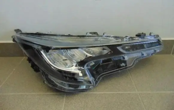 Toyota Corolla E210 E21 Headlight/headlamp 8111002T00