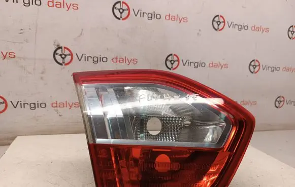 Renault Fluence Tailgate rear/tail lights 265550041R 02034599900010 MER345