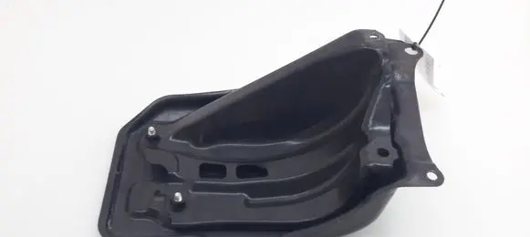 Toyota RAV 4 (XA30) Battery bracket 