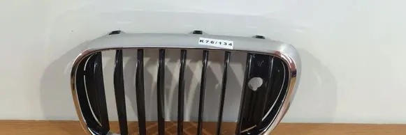 BMW 7 G11 G12 Front bumper upper radiator grill 51137357011