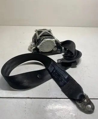Volkswagen PASSAT B6 Front seatbelt 3C1857706F YD41913906Z 33046824