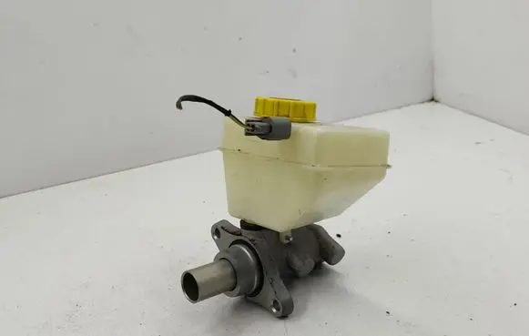Jaguar XF X250 Master brake cylinder