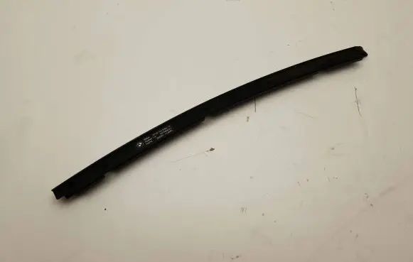 BMW 7 E65 E66 Front door windshield rail 51167013098 58450713 660507113885