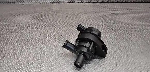Volkswagen PASSAT CC Electric auxiliary coolant/water pump 
