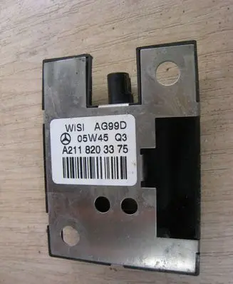 Mercedes-Benz S W221 Aerial antenna amplifier A2118203375
