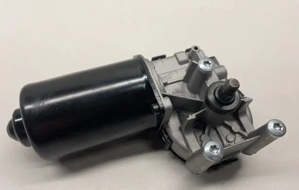 Hyundai Sonata Wiper motor 981103L000