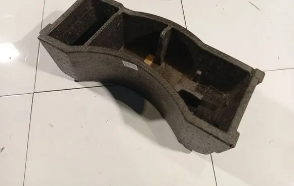 Skoda Fabia Mk2 (5J) Spare wheel section trim