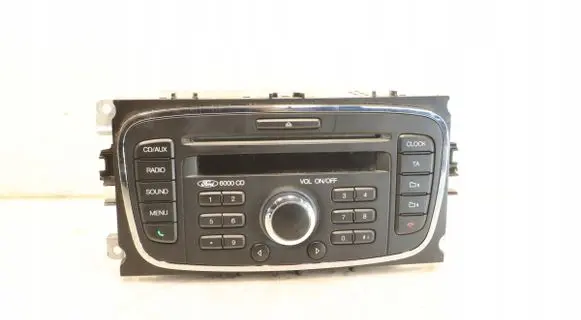 Ford Mondeo MK IV Radio/GPS head unit trim 