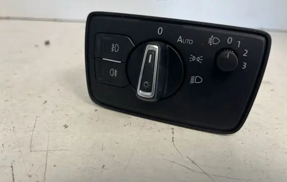 Volkswagen PASSAT B8 Light switch 3G0941633