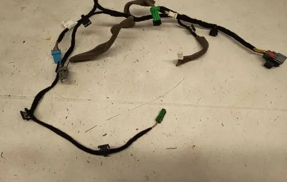 Volvo S60 Rear door wiring loom 31667637 M0R0CC0 31667637193241