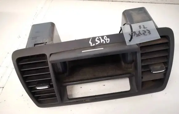 Subaru Legacy Dash center air vent grill 66120ag020 ga43-5281-100