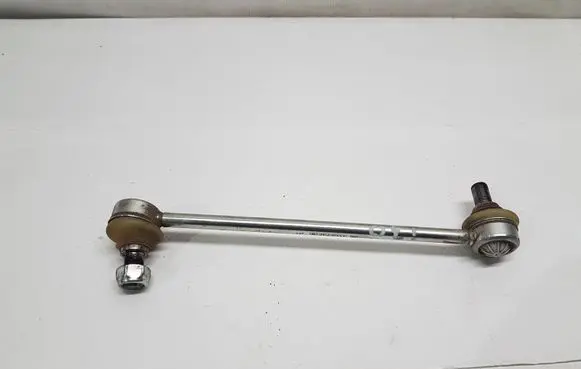 Hyundai i30 Steering tie rod 548302H200