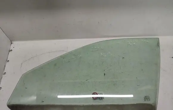 Seat Toledo II (1M) Front door window glass four-door