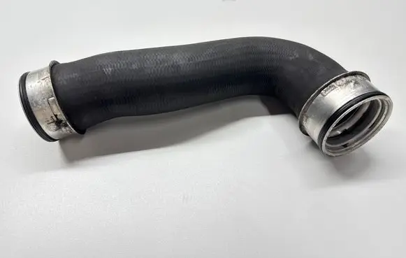 Volkswagen Golf Plus Intercooler hose/pipe 1K0145834G