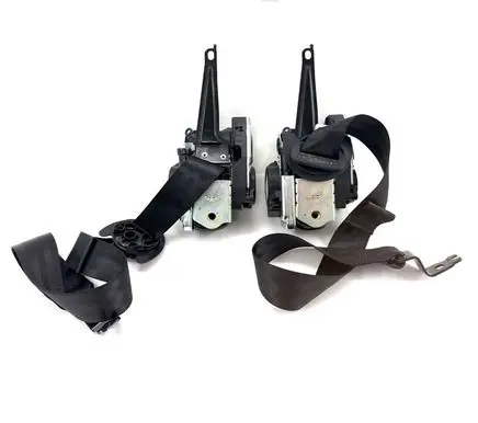 Audi A1 Set of seat belts 82G857705C