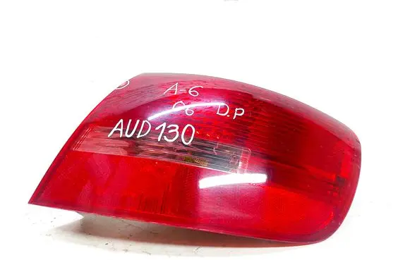 Audi A6 S6 C6 4F Rear/tail lights 4F9945096 89037746