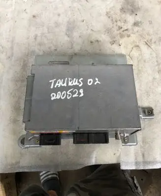 Ford Taurus Engine control unit/module F8df18c851