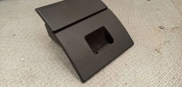 BMW 3 E90 E91 Front trunk storage compartment 7132865