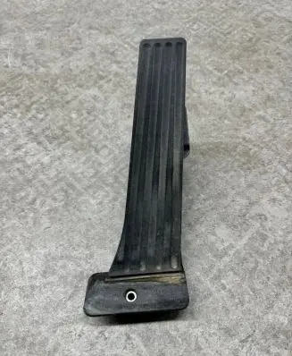 BMW X5 F15 Accelerator throttle pedal 6853175 35426853175