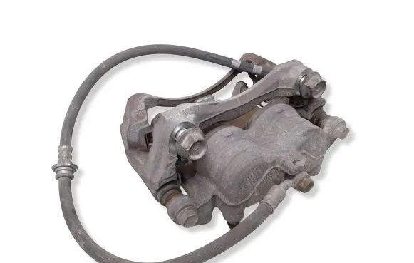 Nissan Leaf II (ZE1) Front brake caliper 