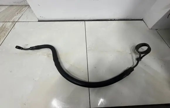Volkswagen PASSAT B5 Power steering hose/pipe/line 