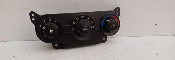 KIA Cerato Climate control unit 972502F050