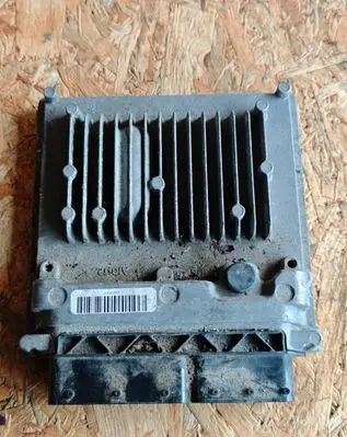 Mercedes-Benz Sprinter W906 Engine control unit/module A6519003403 61548855 A6519013502