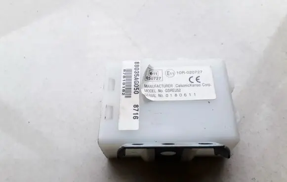 Subaru Legacy Central locking motor 10R020727 10R-020727