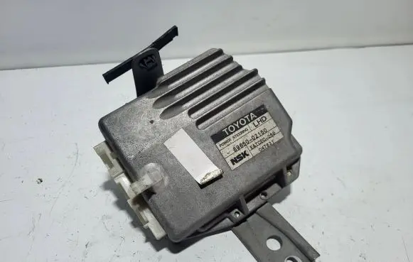 Toyota Corolla E120 E130 Power steering control unit/module 8965002150 047631 EATCEC060