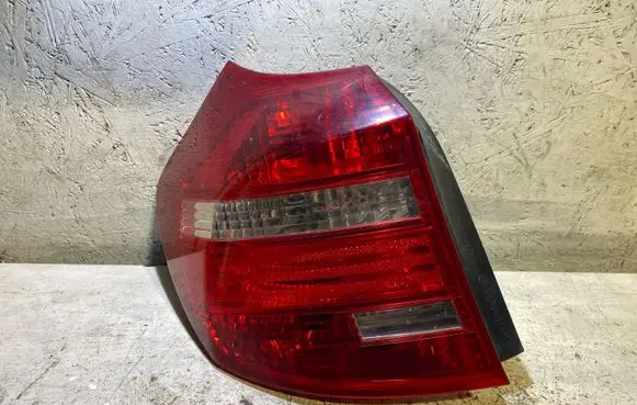 Rear/tail lights