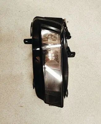Volkswagen Golf VII Front fog light 5G0941661D 1ND01122305 0112230500160829