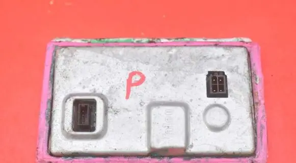 Volkswagen PASSAT B6 Voltage converter/converter module 3D0907391B