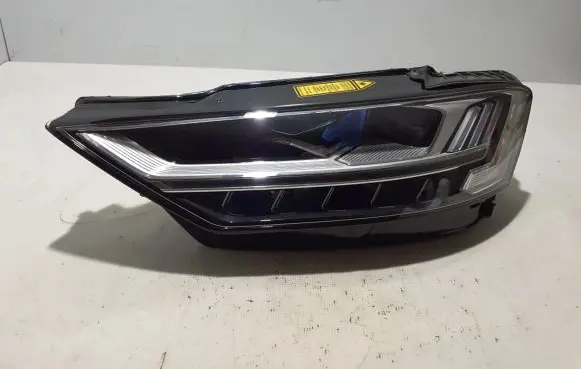 Audi A8 S8 D5 Headlight/headlamp 4N0941113