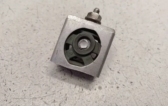 Muffler mount bracket/holder
