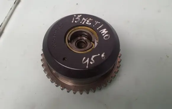 Camshaft pulley/ VANOS